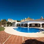 Апартаменты Capistrano Playa Luxe By The Sea -